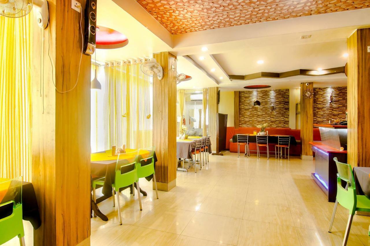 Oyo Dayal Residency Tezpur 외부 사진