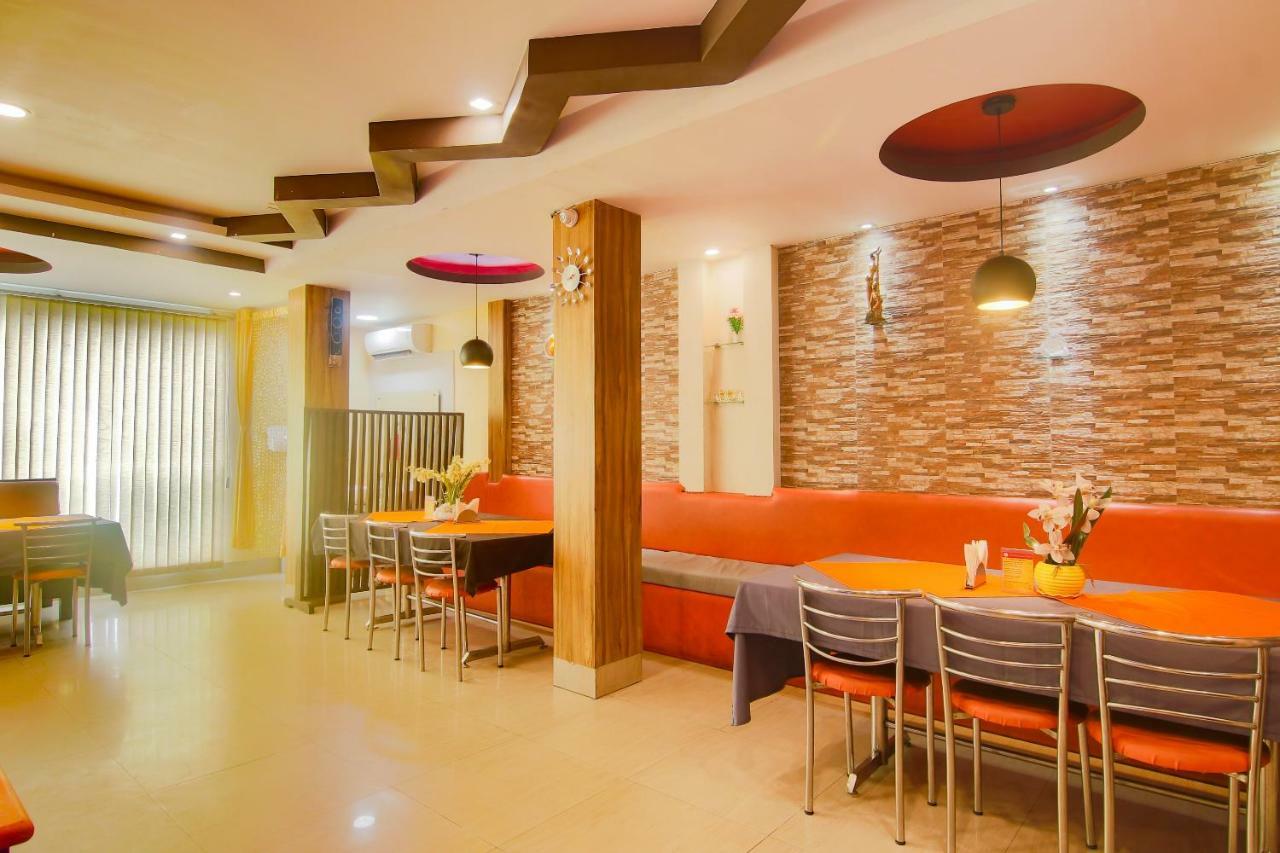 Oyo Dayal Residency Tezpur 외부 사진